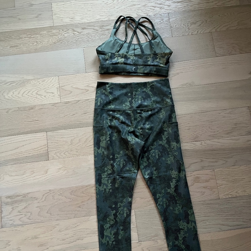 Brand New Ziya Active set